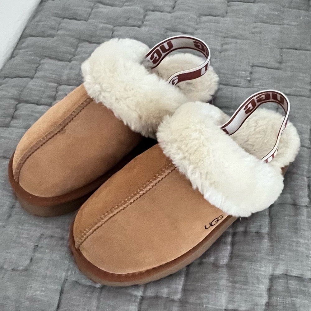 Ugg Chestnut Suede Shearling-Lined Platform Slipp… - image 4